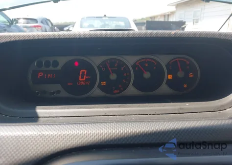 2010 Scion Xb z USA, uszkodzony, nr VIN JTLZE4FE8A1107638